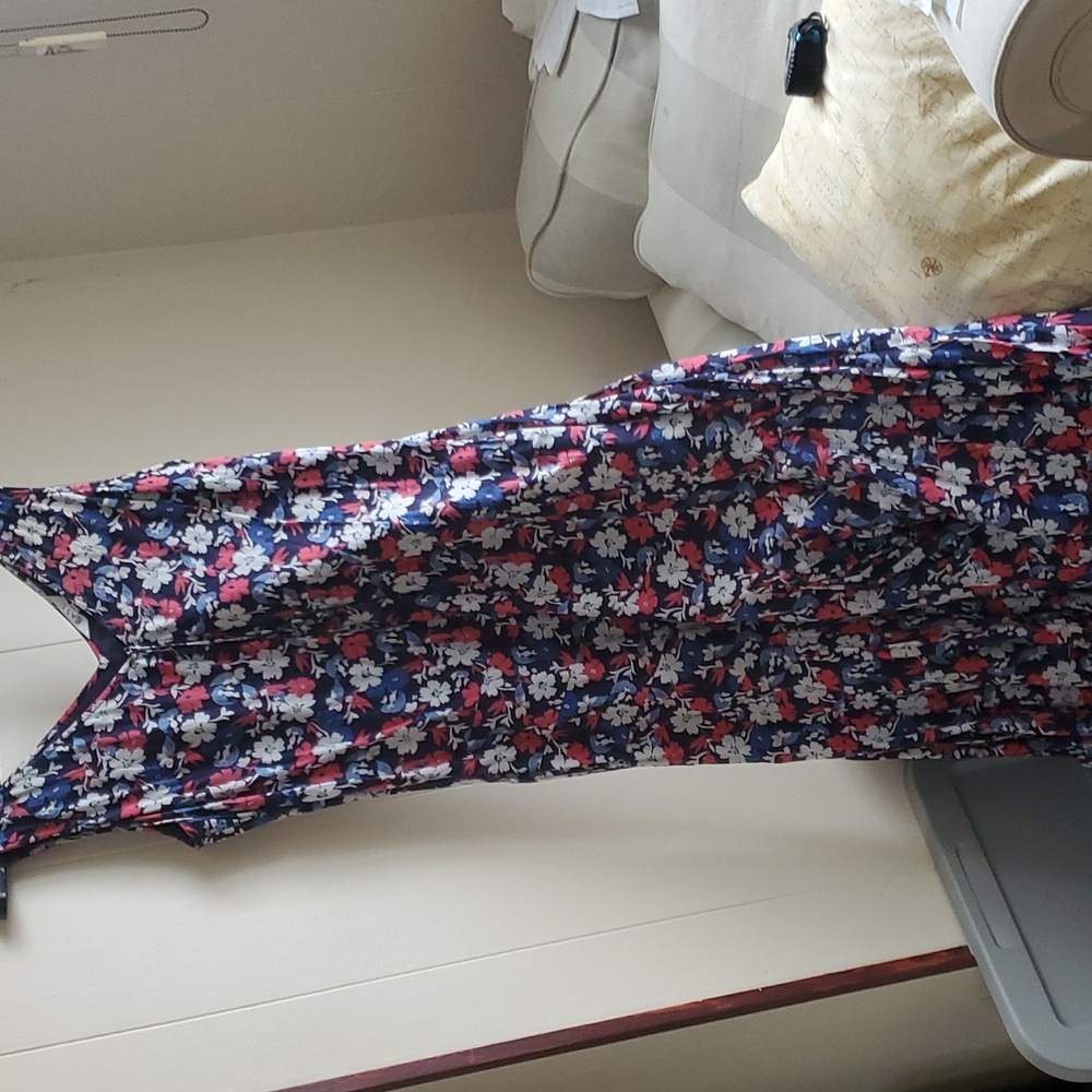 EAST 18 Maxi Dress